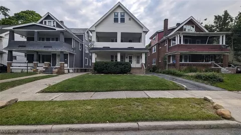 3411 Beechwood Ave, Cleveland Heights, OH 44118