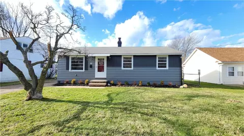 1270 E 348th St, Eastlake, OH 44095