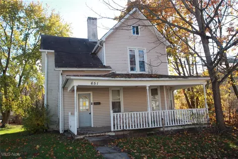 651 E 6th St, Salem, OH 44460