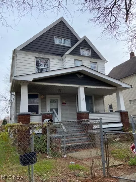 3139 W 82nd St, Cleveland, OH 44102