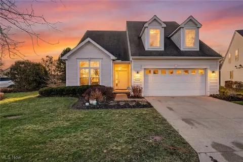 494 Brookstone Ct, Avon Lake, OH 44012