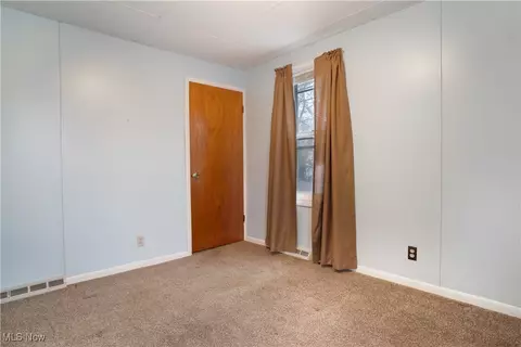 455 E Ohio Ave, Sebring, OH 44672 photo 16