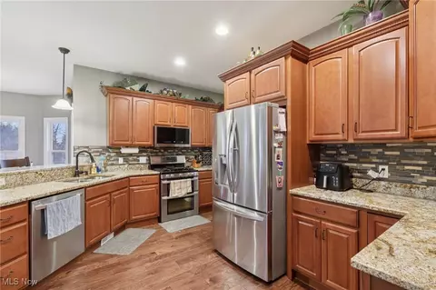 8060 Rainbow Dr, Concord, OH 44077 photo 16