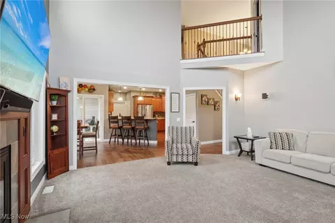 8060 Rainbow Dr, Concord, OH 44077 photo 6