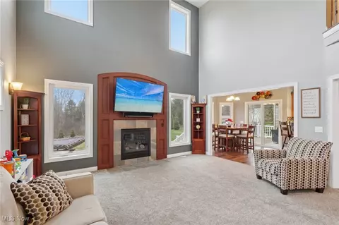 8060 Rainbow Dr, Concord, OH 44077 photo 7