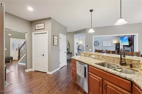 8060 Rainbow Dr, Concord, OH 44077 photo 17