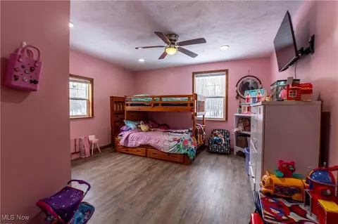 Bedroom - 2896 Alliance Rd, Rootstown, OH 44272 photo 4 of 8