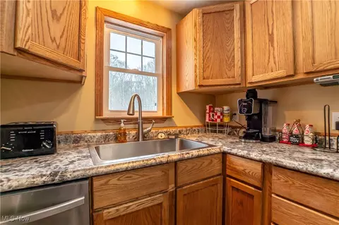 Kitchen - 2896 Alliance Rd, Rootstown, OH 44272 photo 2 of 2
