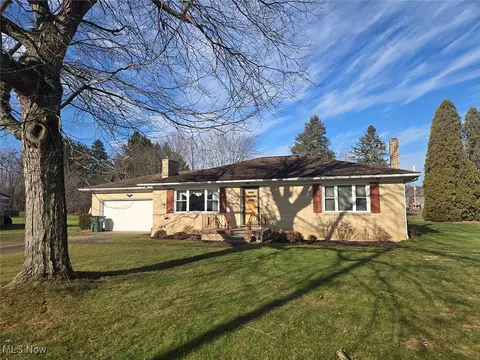 720 Mcdaniel Ave, Minerva, OH 44657 photo 3
