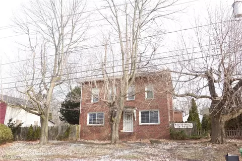 6265 6269 Manchester Rd, Clinton, OH 44216