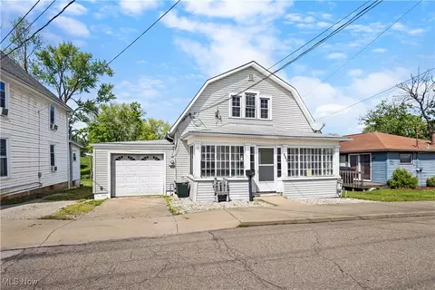 210 E Church St, Woodsfield, OH 43793