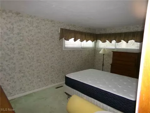 Bedroom - 1407 Mcdowell St NE, Canton, OH 44721 photo 2 of 5