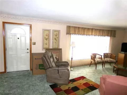 Living - 1407 Mcdowell St NE, Canton, OH 44721 photo 2 of 3