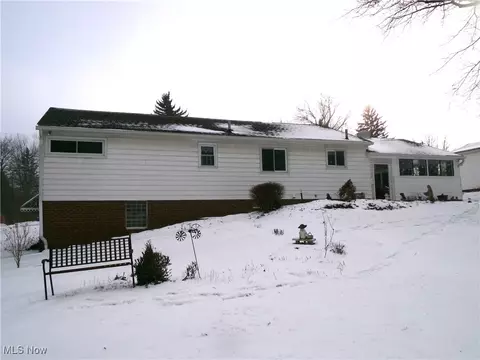 Exterior - 1407 Mcdowell St NE, Canton, OH 44721 photo 3 of 3