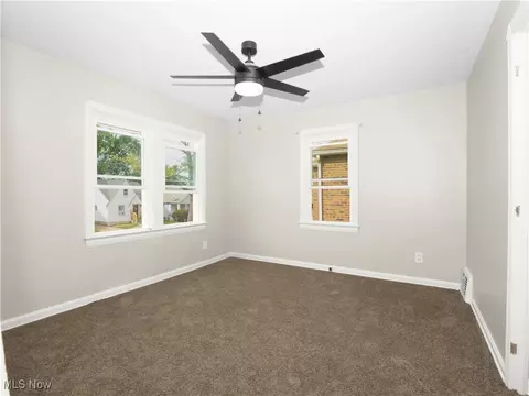5231 Philip Ave, Maple Heights, OH 44137 photo 21