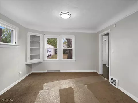 5231 Philip Ave, Maple Heights, OH 44137 photo 11