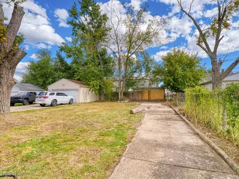 5231 Philip Ave, Maple Heights, OH 44137 photo 5