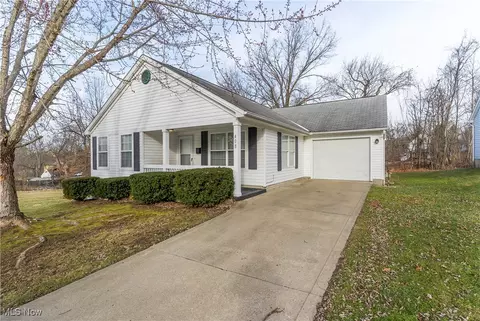 408 Breaden St, Youngstown, OH 44502