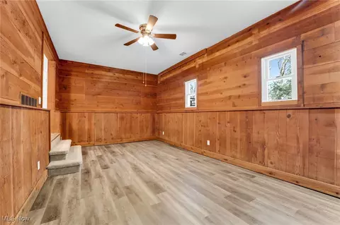8031 Munson Rd, Mentor, OH 44060 photo 18