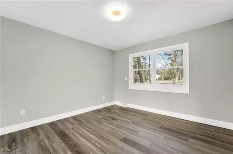 8031 Munson Rd, Mentor, OH 44060 photo 8