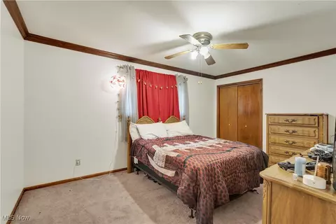 Bedroom - 858 Squirrel Hill Dr, Boardman, OH 44512 photo 4 of 11