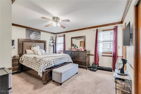 Bedroom - 858 Squirrel Hill Dr, Boardman, OH 44512 photo 9 of 11