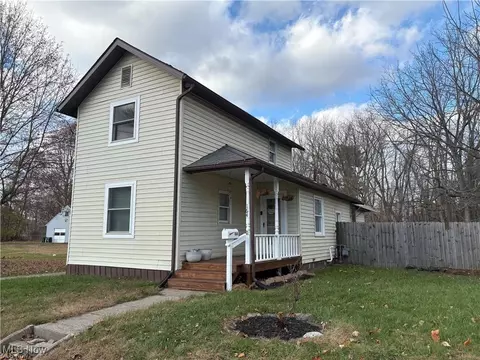 164 Orchard St, Newark, OH 43055