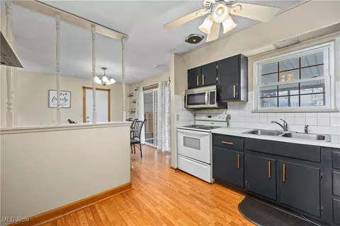 2108 E 41st St, Lorain, OH 44055 photo 8