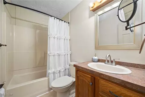 2108 E 41st St, Lorain, OH 44055 photo 32