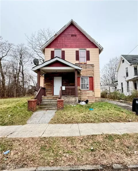 2538 E 84th St, Cleveland, OH 44104