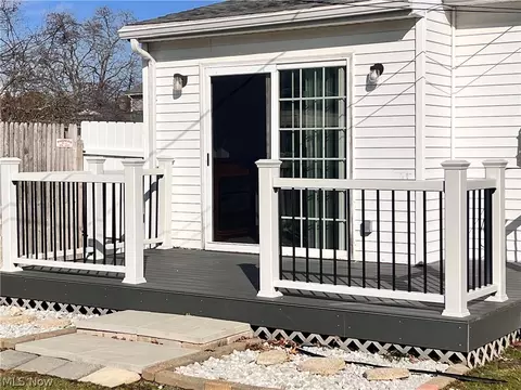 Exterior - 2130 E 44th St, Ashtabula, OH 44004 photo 1 of 1
