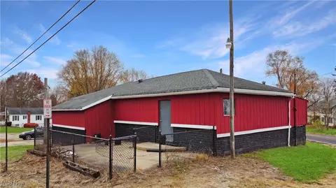 15580 Rittman Rd, Rittman, OH 44270