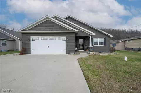 10450 State Route 36 SW, Port Washington, OH 43837