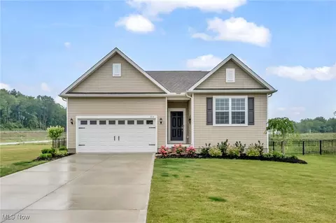 1014 Marissa Dr, Wadsworth, OH 44281