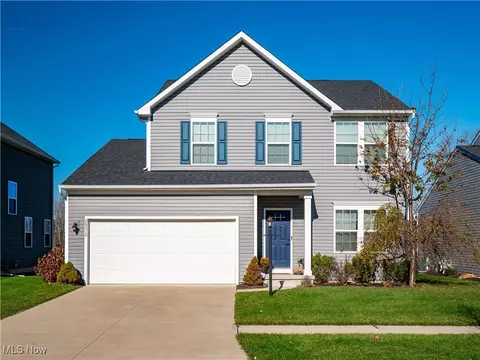 36312 Thornbury St, North Ridgeville, OH 44039