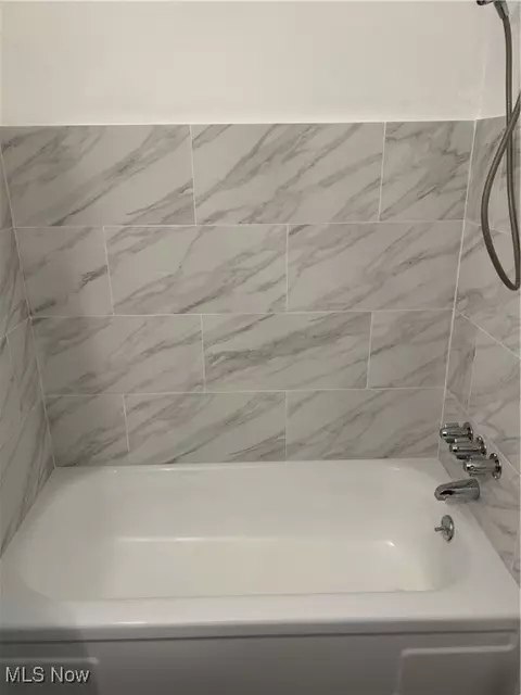 16111 Apt A8 Maple Park Dr, Maple Heights, OH 44137 photo 13