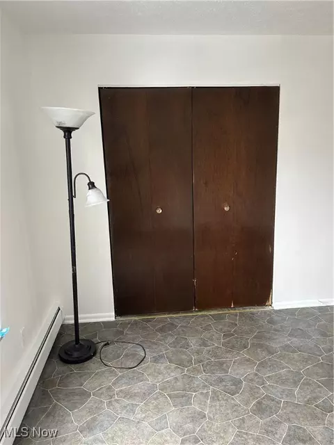 16111 Apt A8 Maple Park Dr, Maple Heights, OH 44137 photo 9