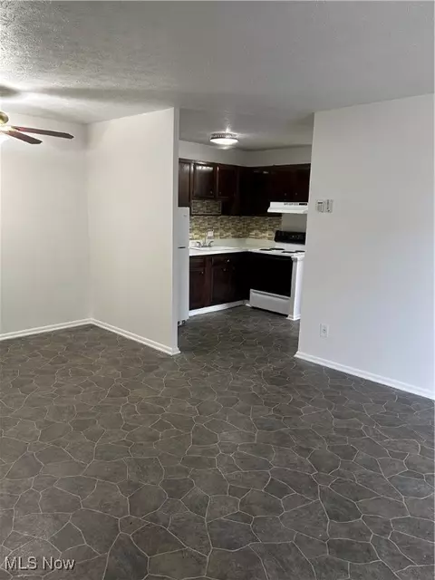 16111 Apt A8 Maple Park Dr, Maple Heights, OH 44137 photo 22