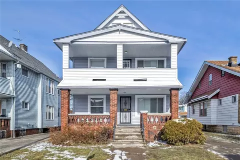 10613 Sandusky Ave, Cleveland, OH 44105
