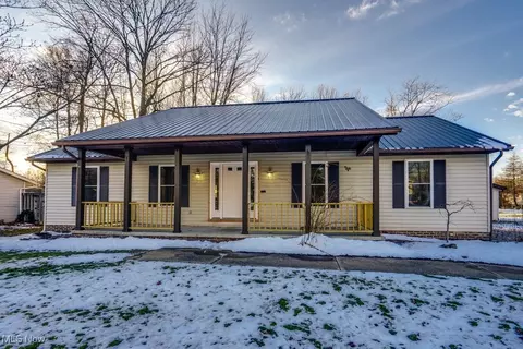 10488 California St, Reminderville, OH 44202