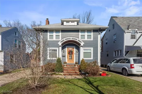 19820 Battersea Blvd, Rocky River, OH 44116