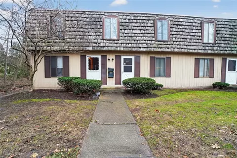 1651 Mentor Ave #212, Painesville, OH 44077