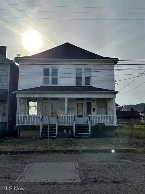 450 14th St, Wellsville, OH 43968
