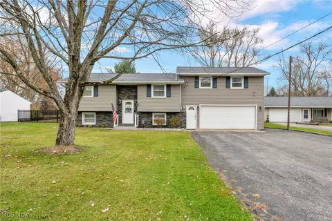 37054 Sugar Ridge Rd, North Ridgeville, OH 44039