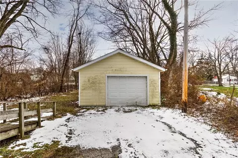 1024 W 54th St, Ashtabula, OH 44004 photo 15