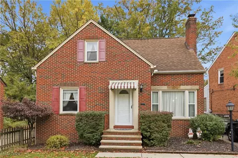 25550 Glenbrook Blvd, Euclid, OH 44117