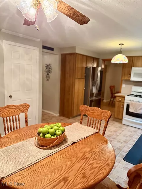 4751 Ruby Ln, Brunswick, OH 44212 photo 8