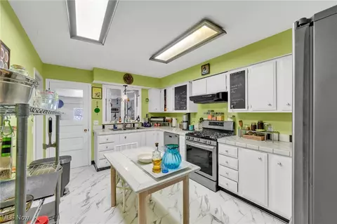 Kitchen - 441 E College St, Oberlin, OH 44074 photo 1 of 3