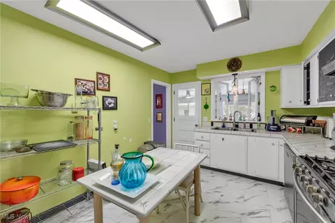 Kitchen - 441 E College St, Oberlin, OH 44074 photo 2 of 3