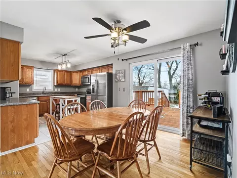 Dining - 3640 Hetzel Dr, Parma, OH 44134 photo 4 of 5